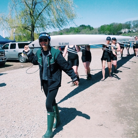 Hunter Original Tall Matte Green Rainboots - Picture 2 of 11